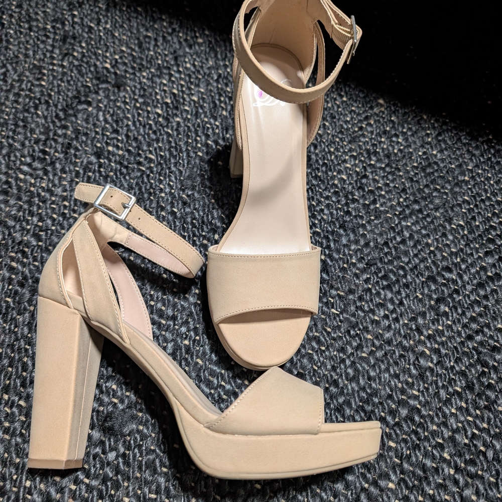 Elegant Beige Block Heel Sandals